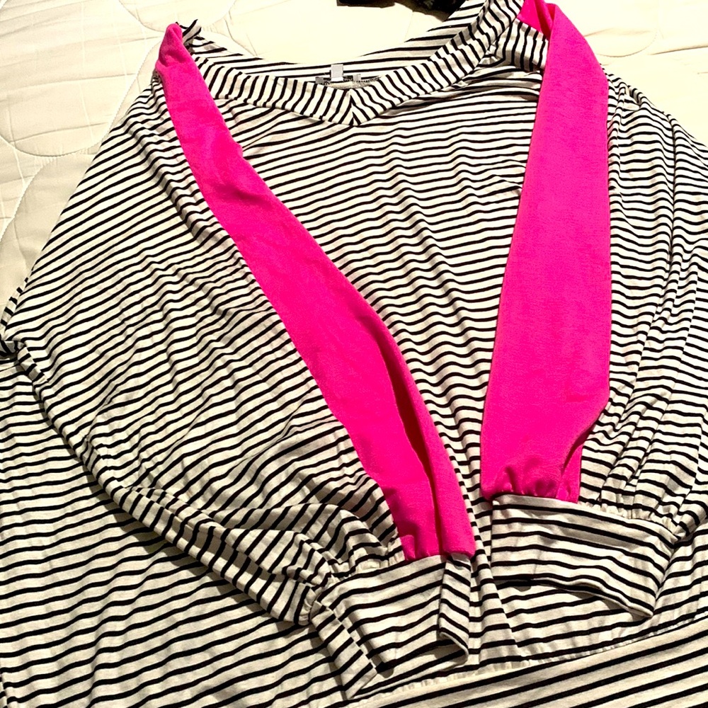 Size 3x white birch top with bubble sleeve